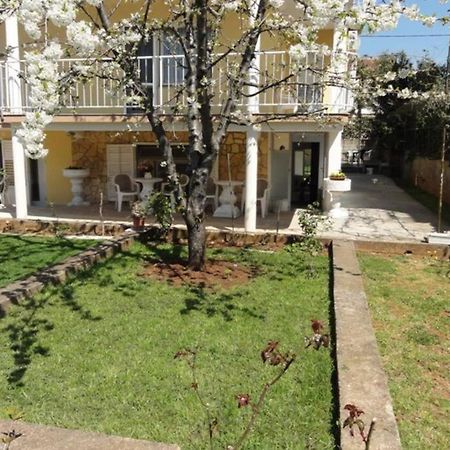 Croatia Zadar Borik Family Apartment With Garten View Number 2 Zewnętrze zdjęcie