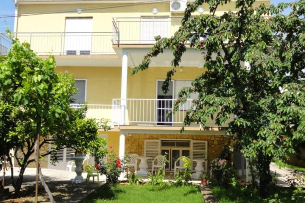 Croatia Zadar Borik Family Apartment With Garten View Number 2 Zewnętrze zdjęcie